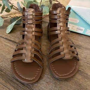 Maurice’s Brown Ruby Gladiator Sandals Size 6 NWT